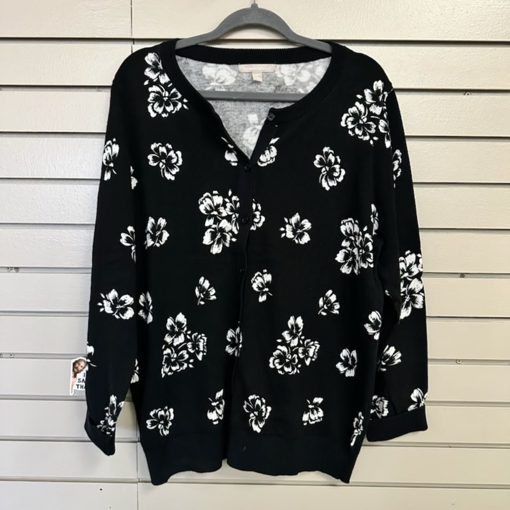 Women Within Women’s Black with White Flower Print Sweater. Size L